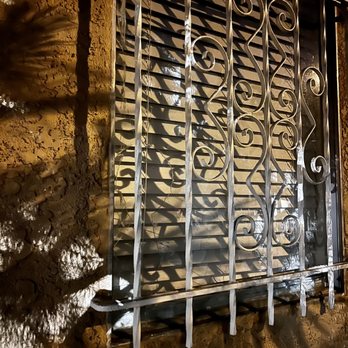 BSM Glass & Mirrors - Broken window :/ - Glass & Mirrors Near Me - Los Angeles, California