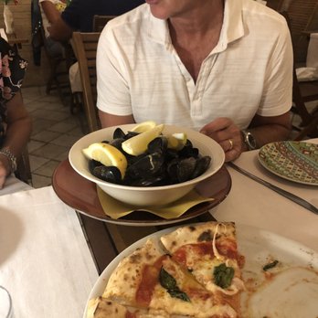 Tarumbò - Mussels! Very fresh and have some spice - Pizza Near Me - Fiumicino, RM Tarumbò - Mussels! Very fresh and have some spice - Pizza Near Me - Fiumicino, RM