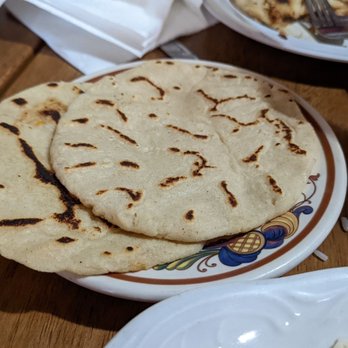 Metapan Restaurant - Handmade tortillas - Latin American Near Me - Van Nuys, California Metapan Restaurant - Handmade tortillas - Latin American Near Me - Van Nuys, California