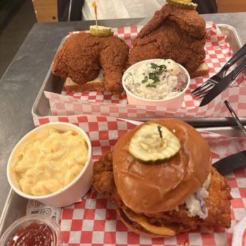 Hattie B's Hot Chicken - Southern Near Me - Las Vegas, Nevada Hattie B's Hot Chicken - Southern Near Me - Las Vegas, Nevada
