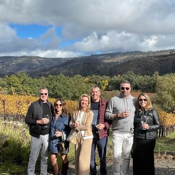 Sonoma Sisters Wine Tours - Hourglass Winery Guest House. A hint of sun, finally!!! : ) - Wine Tours Near Me Sonoma Sisters Wine Tours - Hourglass Winery Guest House. A hint of sun, finally!!! : ) - Wine Tours Near Me