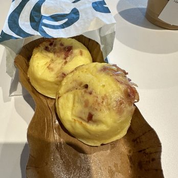 Starbucks - Bacon and Egg Bites - Coffee & Tea Near Me - Honolulu, Hawaii