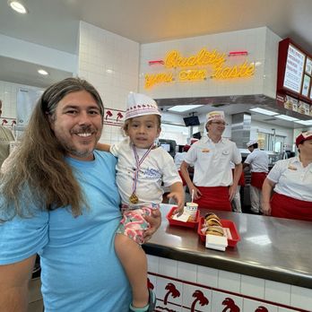 In-N-Out Burger - Fast Food Near Me - Scottsdale, Arizona In-N-Out Burger - Fast Food Near Me - Scottsdale, Arizona