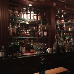 Seltzer Club - Fantastic cocktail lounge downtown.
