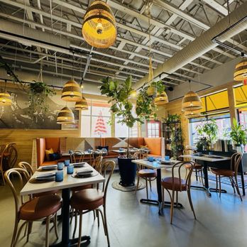 Almighty Bistro - Gluten-Free Near Me - El Dorado Hills, California