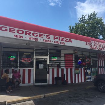 George's Pizza - Pizza Near Me - Niagara Falls, New York