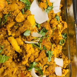 Tandoori Palace - Gobhi masala, (cauliflower Cooked with herbs and indian spices)