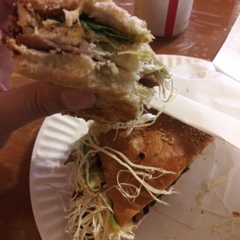 Cemitas Poblanas En Bell - Cemita de cecina. - Mexican Near Me - Bell, California