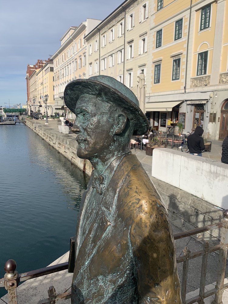 JAMES JOYCE STATUE Via Roma, Trieste, Italy Public Art Yelp