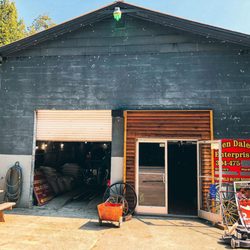 Glen Dales Enterprises - Mechanical Bay With Power lift 
Hardware Room 
New Hot Water Tanks etc