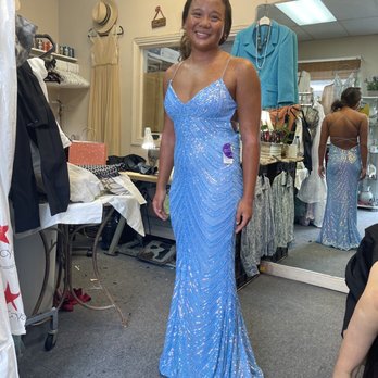 Sook Hi's Alteration - Sewing & Alterations Near Me - Honolulu, Hawaii