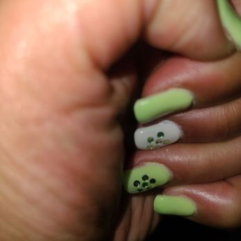Able Nail Spa - Angela did it again!! Birthday nails I love my tech so much she is so good and so good to me!!! - Nail Salons Near Me - New York, New York