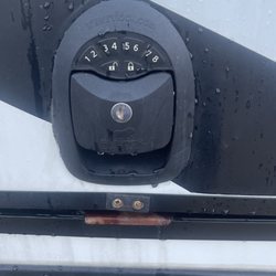 RvLock - Keyless Baggage solution