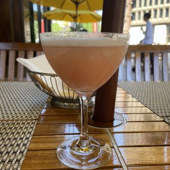 Bellini - Providence - Peach Bellini - Italian Near Me - Providence, Rhode Island Bellini - Providence - Peach Bellini - Italian Near Me - Providence, Rhode Island