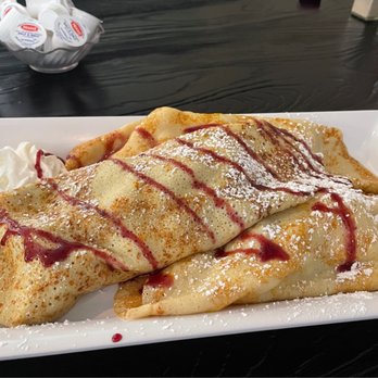 The Parkside Cafe - Amazing crepes filled with mango and mascarpone - Cafes Near Me - Bristol, Connecticut