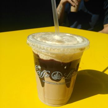 Caffe Luxxe - Coffee & Tea Near Me - Malibu, California