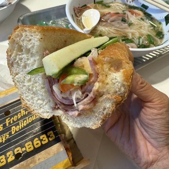 Van's Banh Mi - Classic banh mi - Vietnamese Near Me - Newark, Delaware Van's Banh Mi - Classic banh mi - Vietnamese Near Me - Newark, Delaware