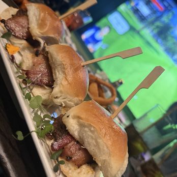 The Fairway Lounge - Sports Bars Near Me - Fresno, California The Fairway Lounge - Sports Bars Near Me - Fresno, California