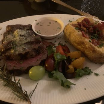 La Duquesa - Breakfast & Brunch Near Me - Ventura, California