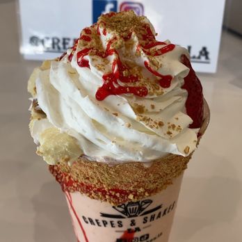 Crepes N Shakes - Strawberry cheesecake milkshake - Ice Cream & Frozen Yogurt Near Me - Bell Gardens, California Crepes N Shakes - Strawberry cheesecake milkshake - Ice Cream & Frozen Yogurt Near Me - Bell Gardens, California