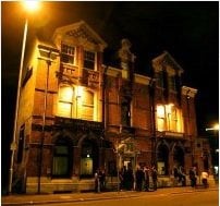 Star & Garter by null