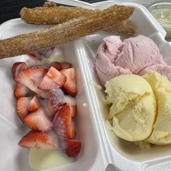 Dulce Canella - 6 to share - Ice Cream & Frozen Yogurt Near Me - Norwalk, California Dulce Canella - 6 to share - Ice Cream & Frozen Yogurt Near Me - Norwalk, California
