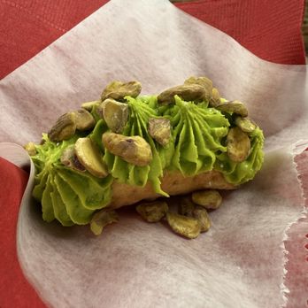 Sineore Cannoli - Pi's - Desserts Near Me - Portsmouth, New Hampshire Sineore Cannoli - Pi's - Desserts Near Me - Portsmouth, New Hampshire