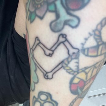Raining Ink Tattoo Studio - bone heart - Tattoo Near Me - La Habra, California Raining Ink Tattoo Studio - bone heart - Tattoo Near Me - La Habra, California