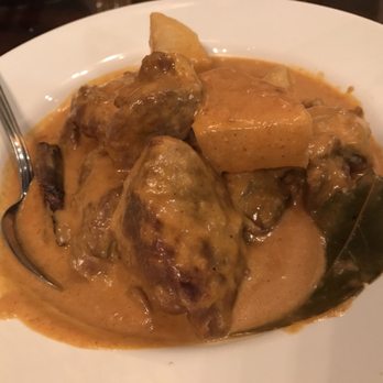 Rangoon Burmese Kitchen - Burmese Near Me - Honolulu, Hawaii