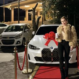 Closed on the car ! Closed on the car !