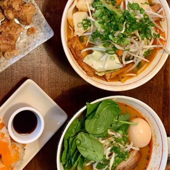 Nuna Ramen - tofu vegetable ramen on top & spicy tonkotsu ramen on bottom - Ramen Near Me - Seattle, Washington Nuna Ramen - tofu vegetable ramen on top & spicy tonkotsu ramen on bottom - Ramen Near Me - Seattle, Washington
