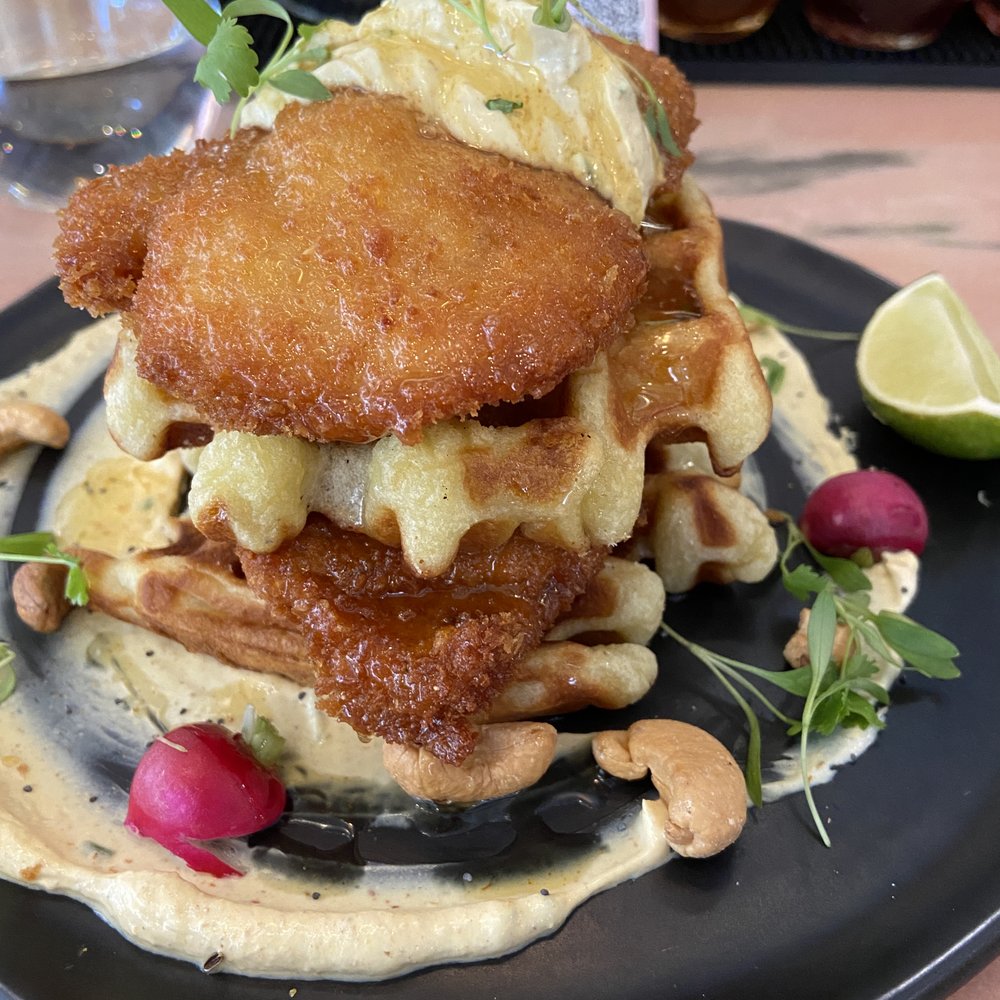 India Rosa - Chicken & Waffles - Indian Near Me - Montreal, Quebec India Rosa - Chicken & Waffles - Indian Near Me - Montreal, Quebec
