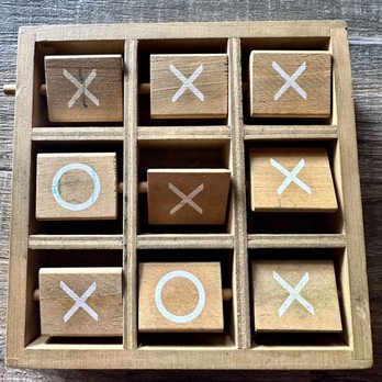 Taproom Pizza - Wooden Tic-tac-toe game at our table! - Pizza Near Me - Culver City, California