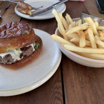 Squable - Cheeseburger and *deceivingly crispy* fries - Modern European Near Me - Houston, Texas