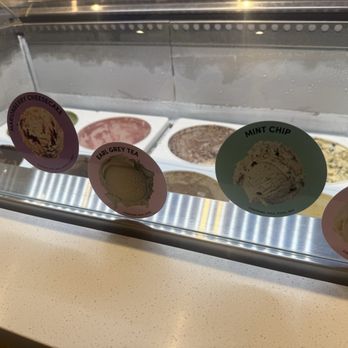 Van Leeuwen - Ice Cream & Frozen Yogurt Near Me - Arlington, Virginia Van Leeuwen - Ice Cream & Frozen Yogurt Near Me - Arlington, Virginia