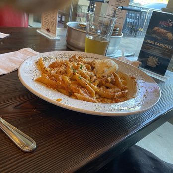 Bronx House Pizza - Pink vodka w chicken - Italian Near Me - Port Orange, Florida Bronx House Pizza - Pink vodka w chicken - Italian Near Me - Port Orange, Florida