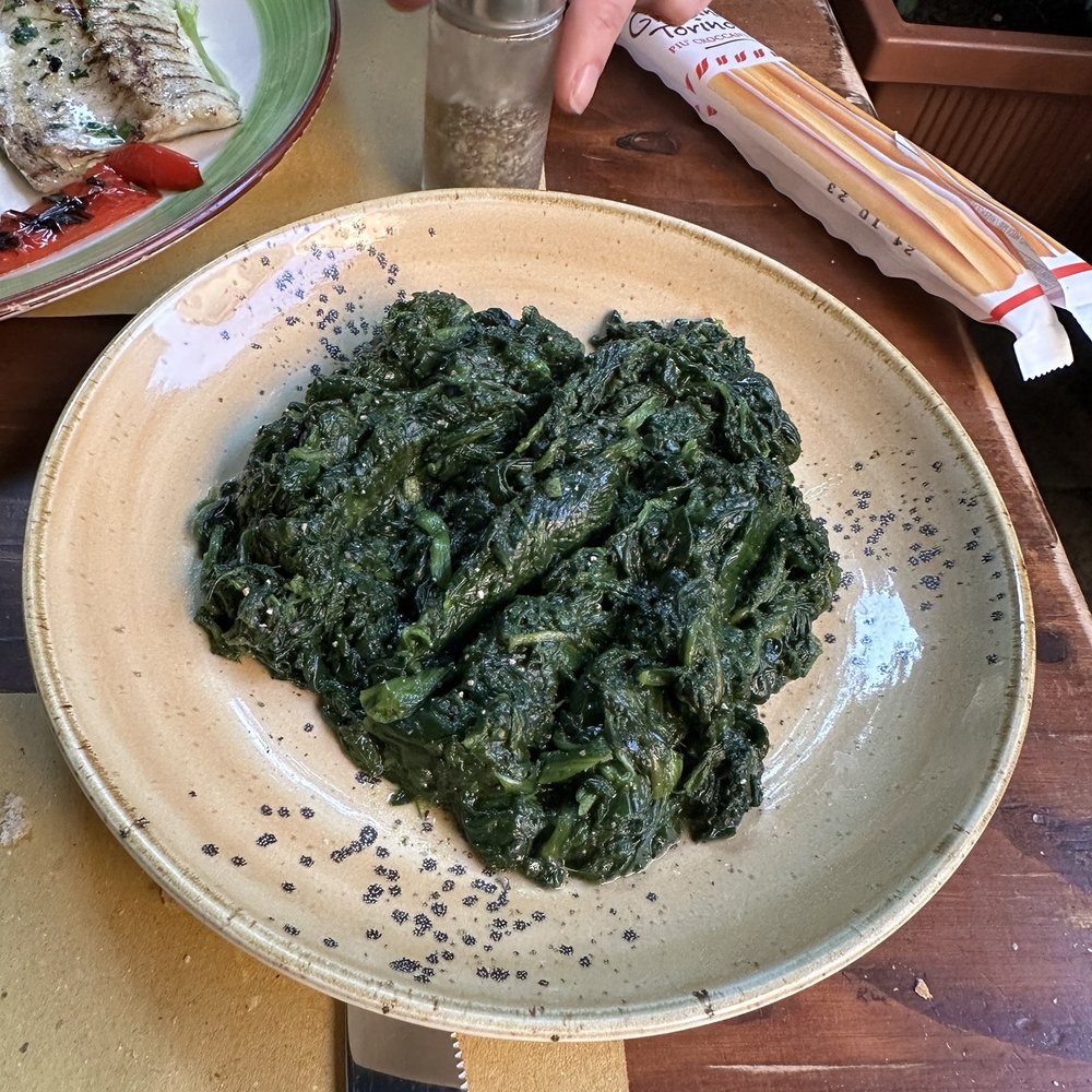 La Colonna - Sauté spinach - Italian Near Me - Venezia, AG La Colonna - Sauté spinach - Italian Near Me - Venezia, AG