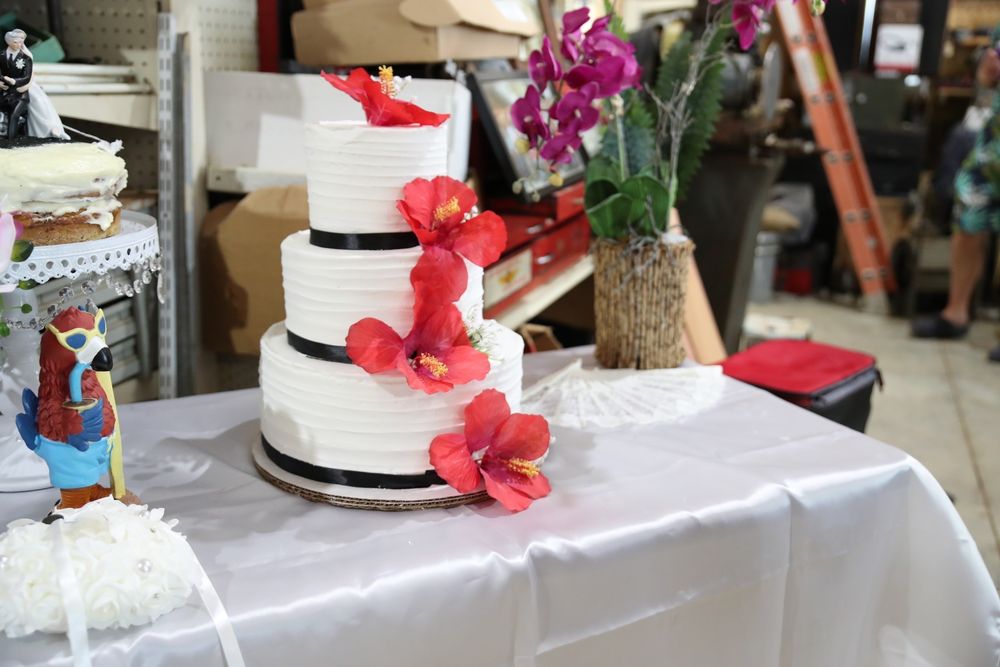 SPARTAN BAKERY Updated August 2024 39 Photos & 23 Reviews 210