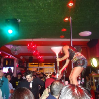 Chez Serge - Sports Bars Near Me - Montreal, Quebec