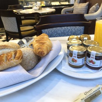 Cafe Bristol - Cafes Near Me - Warsaw, MZ Cafe Bristol - Cafes Near Me - Warsaw, MZ