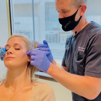 Barrett Plastic Surgery - Dr. Barrett giving cheek injections - Cosmetic Surgeons Near Me - Beverly Hills, California