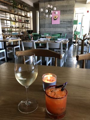 KOOL Restaurante by null