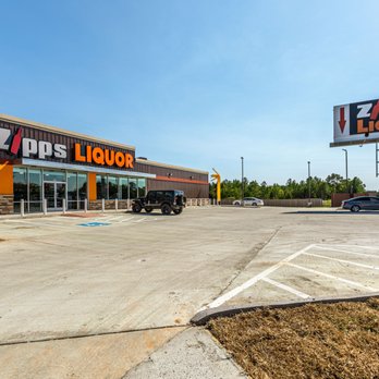 ZIPPS LIQUOR - Updated December 2025 - 13 Photos - 124 Jones Rd E