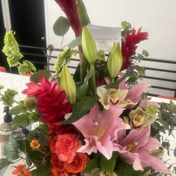 Sweet Pea Floral and Gift - Florists Near Me - American Fork, Utah