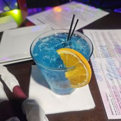 Yummies Food Lounge