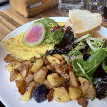 Lapisara Eatery - Breakfast & Brunch Near Me - San Francisco, California Lapisara Eatery - Breakfast & Brunch Near Me - San Francisco, California