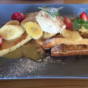 Java Lounge - Hubby had the French Toast, which looked amazing too! - Restaurants Near Me - Paddington, QLD