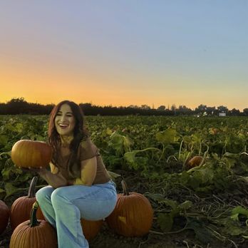 Bishop's Pumpkin Farm - Pumpkin patch - Christmas Trees Near Me - Wheatland, California
