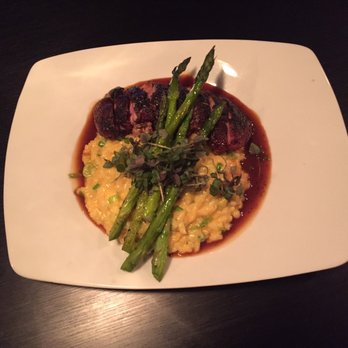 Swirl Wine Bistro - Wine Bars Near Me - Margate, Florida
