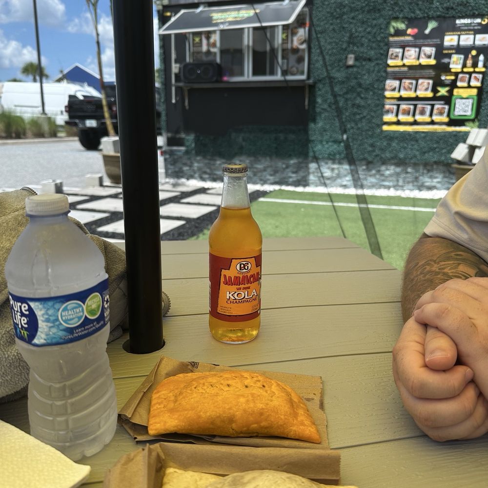 Kingston 5 - Food Trucks Near Me - Orlando, Florida Kingston 5 - Food Trucks Near Me - Orlando, Florida